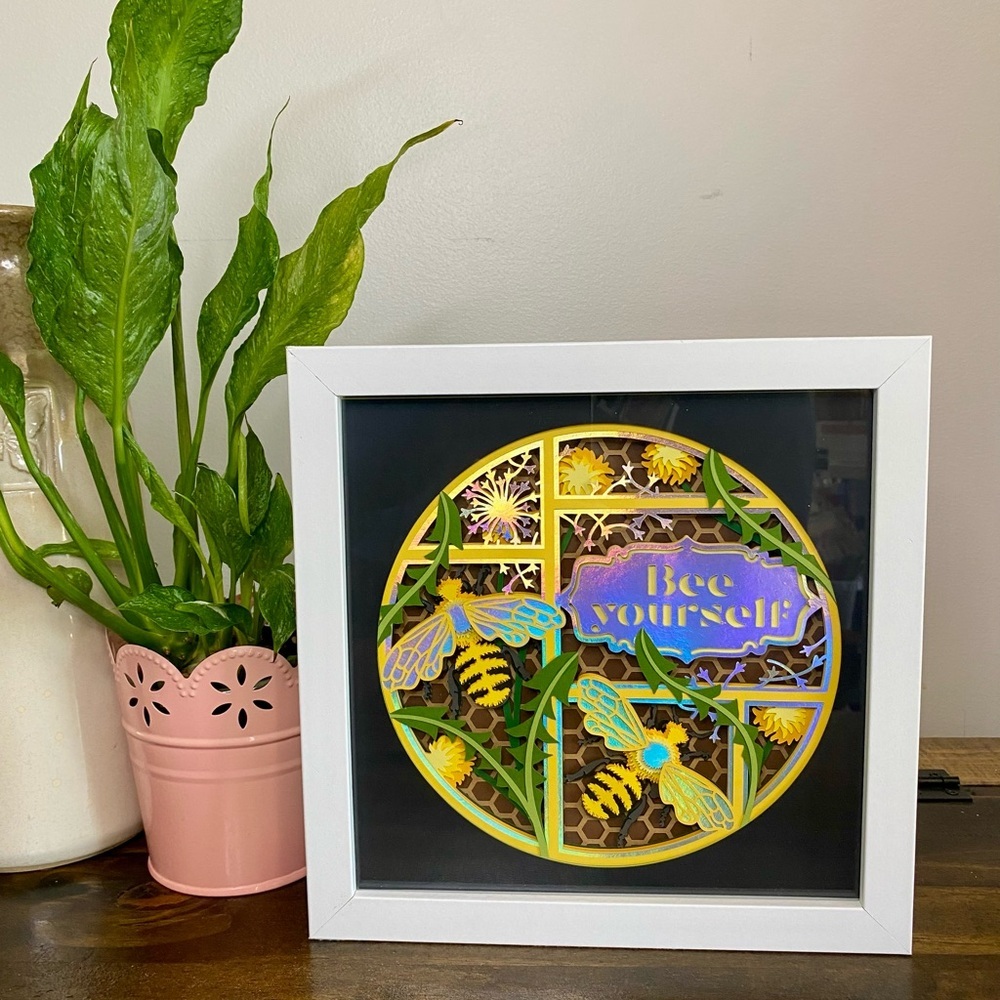 3D Bee Yourself Shadowbox